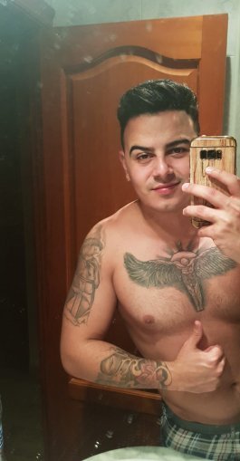 gustavo - Gay Escort | Chapero Barcelona | Sexchapero.com