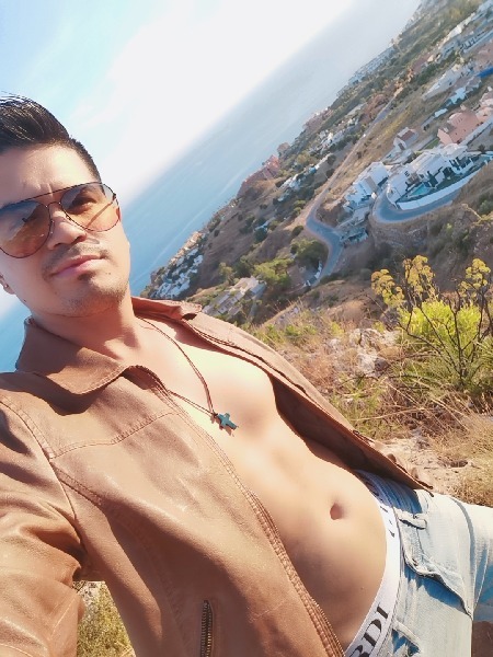 Jhonatan - Gay Escort | Chapero Málaga | Sexchapero.com