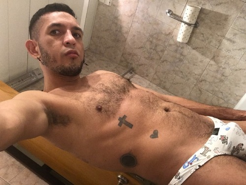 Esteban_22cm - Gay Escort | Chapero  | Sexchapero.com
