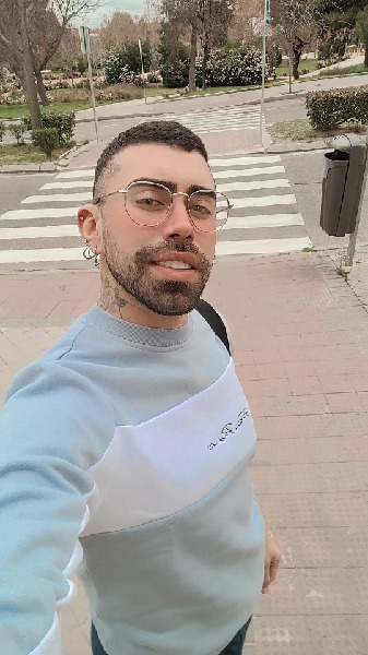 Charlie - Gay Escort | Chapero Madrid | Sexchapero.com