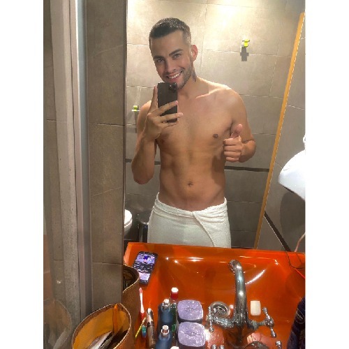 Brenturuguayo - Gay Escort | Chapero Madrid | Sexchapero.com