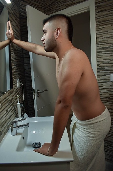 Santiago - Gay Escort | Chapero Cádiz | Sexchapero.com