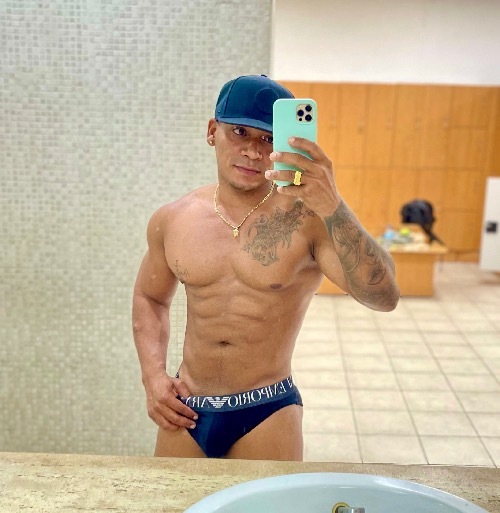 Leo - Gay Escort | Chapero Santa Cruz de Tenerife | Sexchapero.com