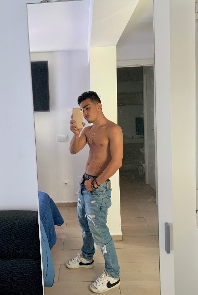 Gorou - Gay Escort | Chapero Madrid | Sexchapero.com