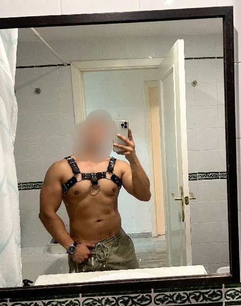 Oscar - Gay Escort | Chapero Sevilla | Sexchapero.com