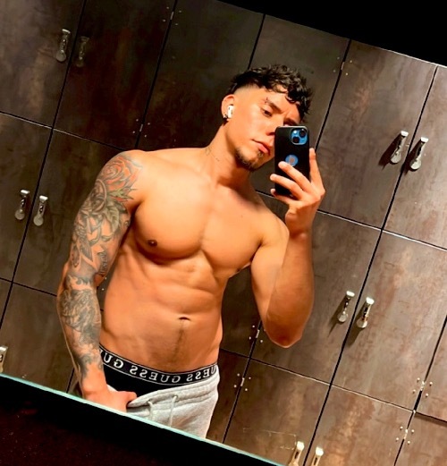 Johhan - Gay Escort | Chapero Barcelona | Sexchapero.com