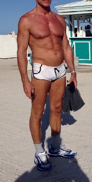 Marc Escort Versátil | Chapero Madrid | Sexchapero.com Marc - Gay Escort | Chapero Madrid | Sexchapero.com