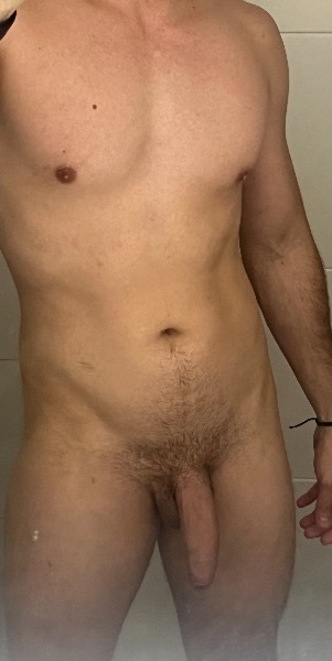 ManuXL - Gay Escort | Chapero Madrid | Sexchapero.com