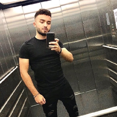 Roberto - Gay Escort | Chapero Madrid | Sexchapero.com