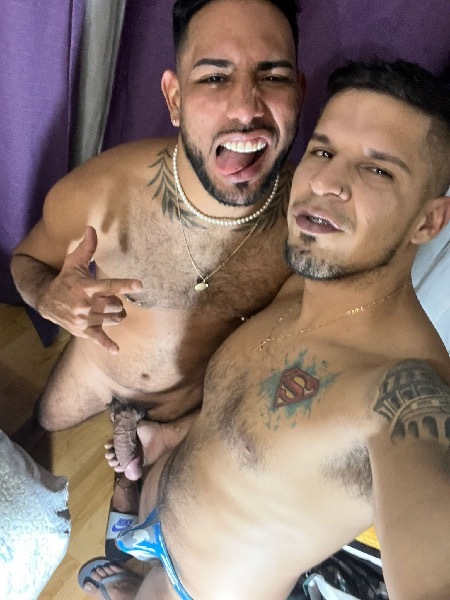 Machitosmasajista4 manos pollones morbosos - Gay Escort | Chapero Barcelona | Sexchapero.com