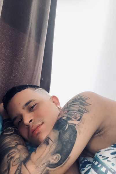 Gale - Gay Escort | Chapero  | Sexchapero.com