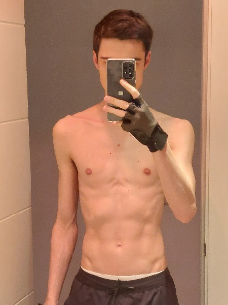 Discreto, Discreto, escort Dominante España en Madrid