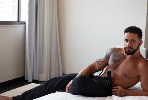 Elder 🧳💍 Escort Versátil | Chapero A Coruña | Sexchapero.com Elder 🧳💍 - Gay Escort | Chapero A Coruña | Sexchapero.com