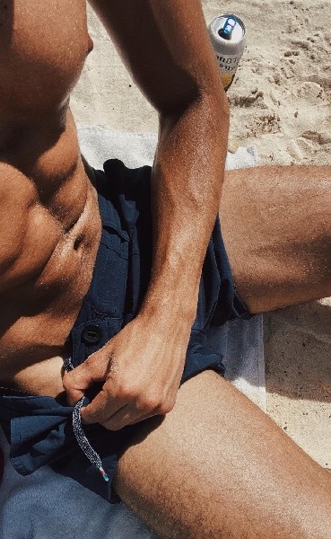 Isaac Sexchapero.com en Illes Balears