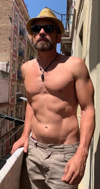 Edu Sexchapero.com en Barcelona