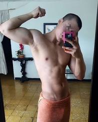 JohnXl chapero, Escort Bisexual en Barcelona, , España