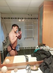 Adonis Sexchapero.com en Madrid