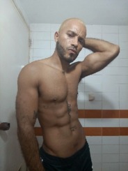 Kenel 21 CM chapero, Escort Heterosexual en Madrid, Madrid, España