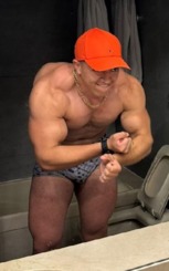 Alanstrippers Sexchapero.com en Madrid