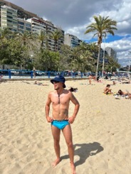Santi, escort Activo Colombia en Granada